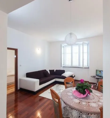 Appartement Orange *